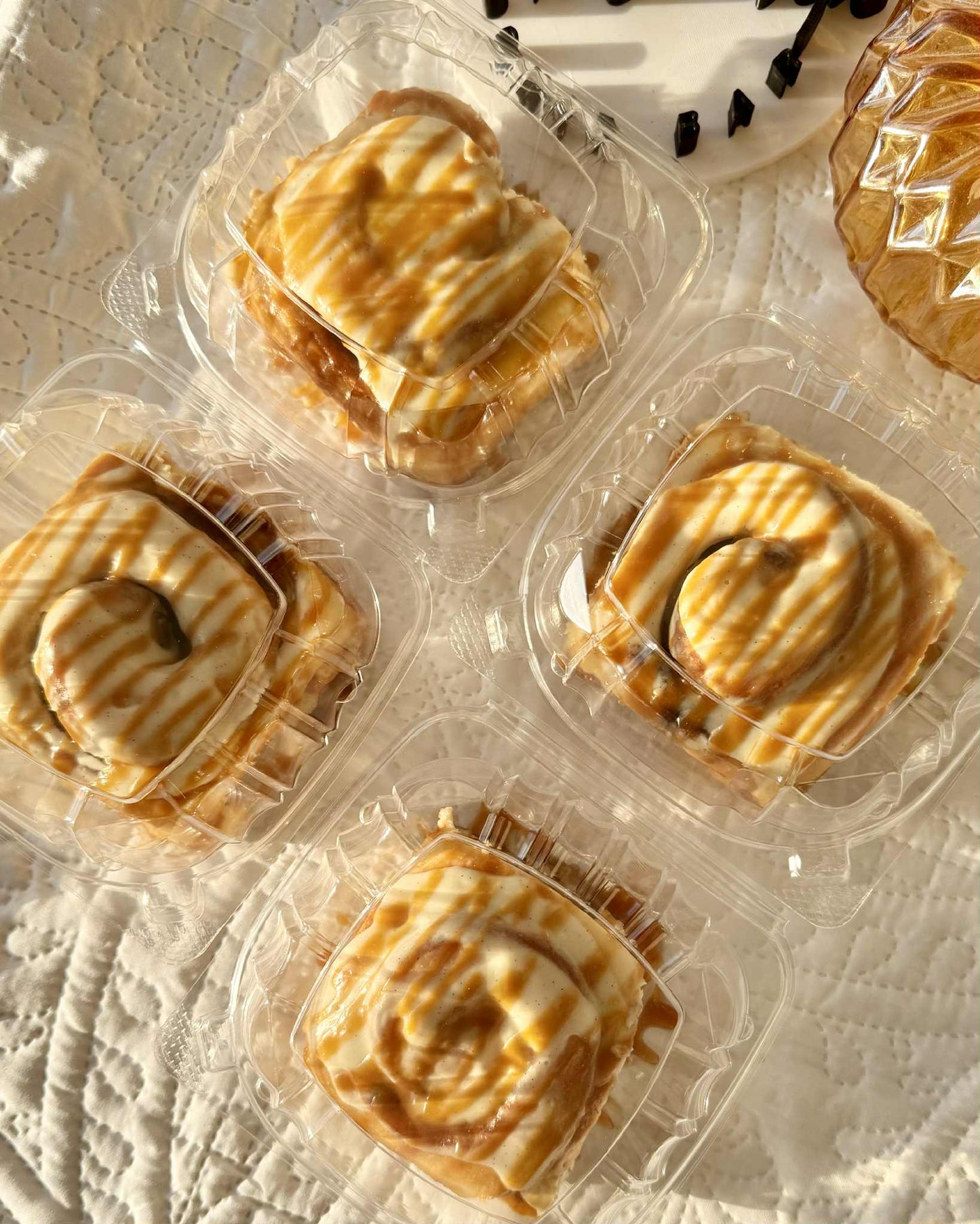 Caramel Cinnamon Roll image 0