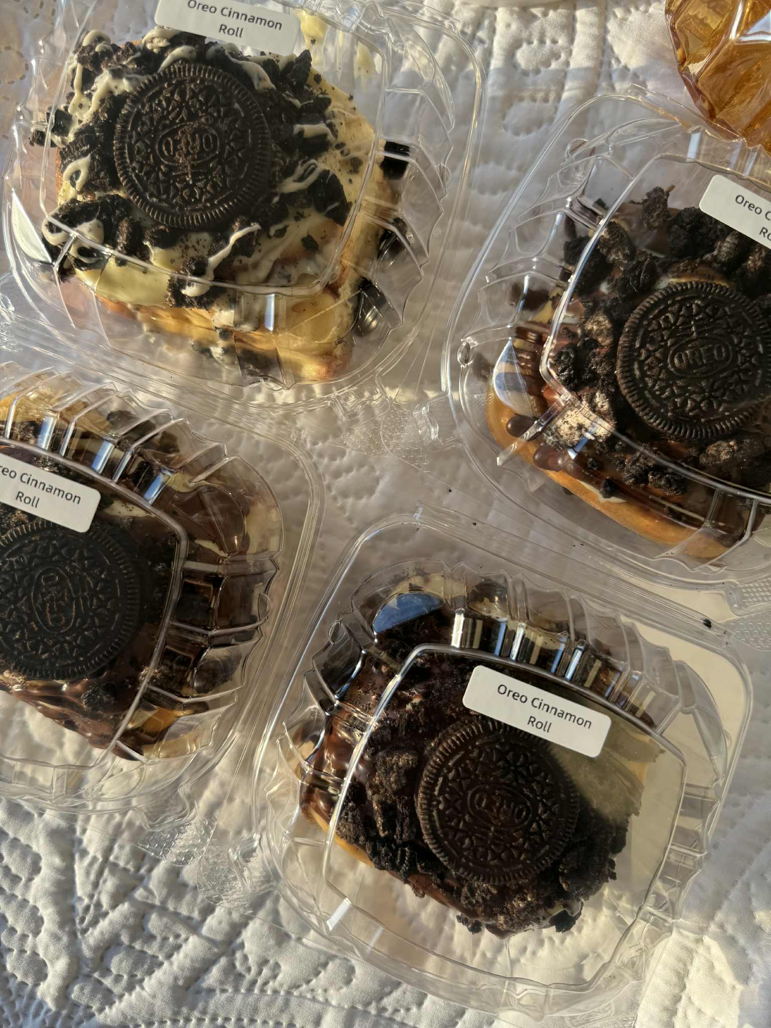 Oreo Cinnamon Roll image 0