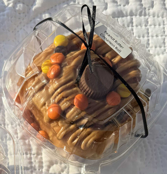 Peanut Butter Cinnamon Roll image 0